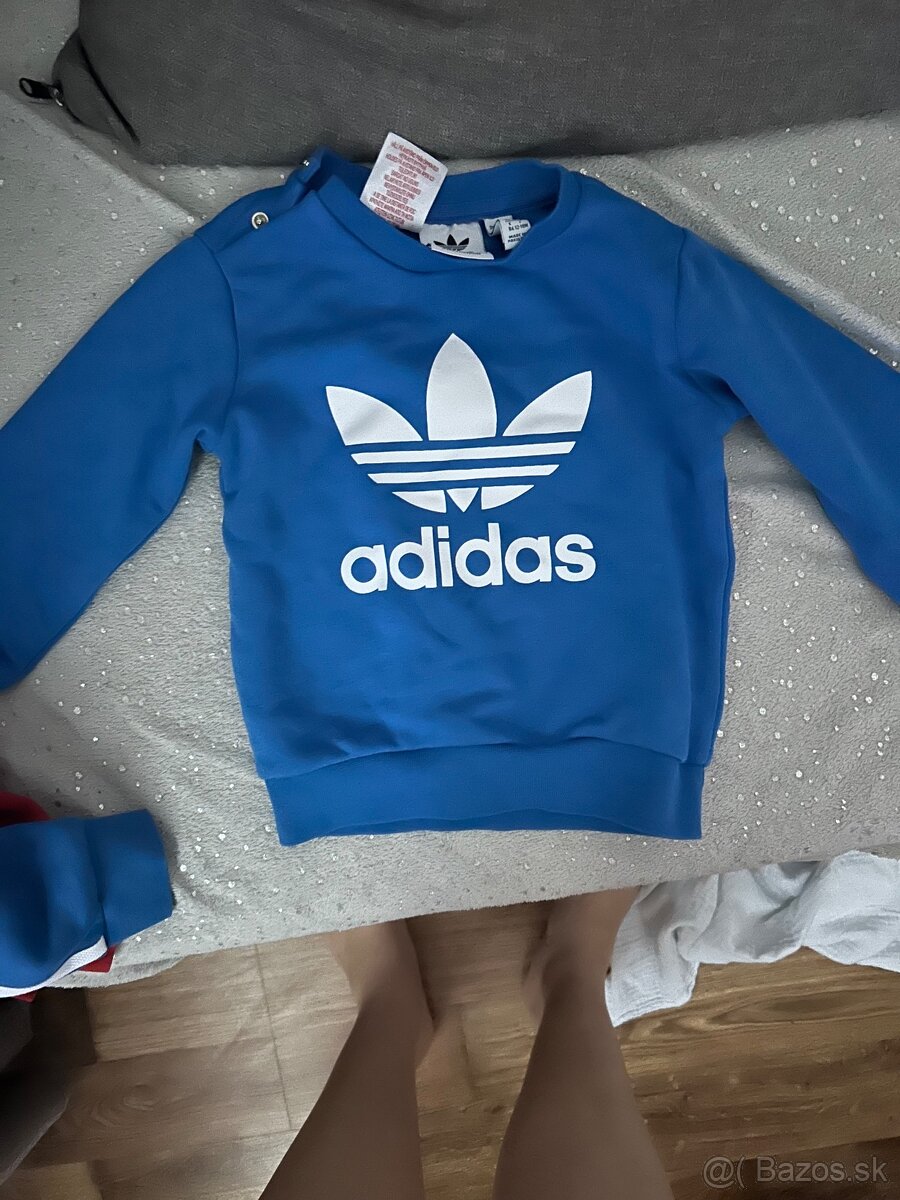 detské adidas  súpravy vek. 18 až 24 mesiacov