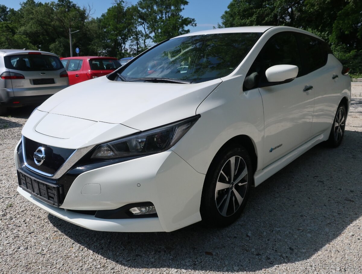 Nissan Leaf r.2019 90kW, odpočet DPH, cena len 13.374€ + DPH