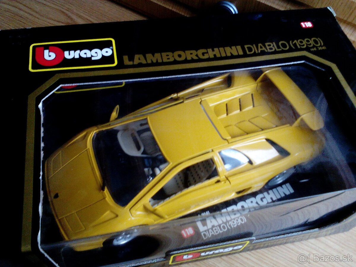 Predam auto zn Bburago 1:18  Lambochinni Diablo