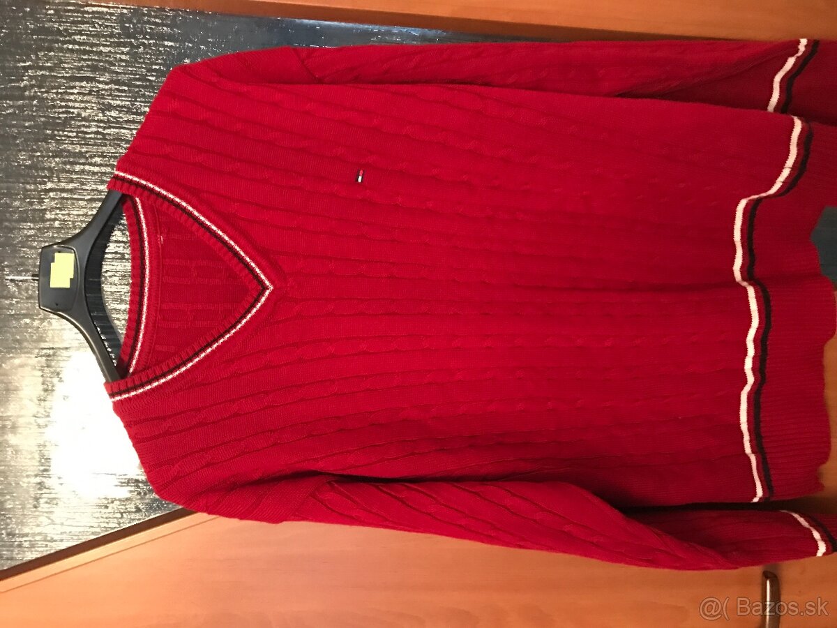 NOVY TOMMY HILFIGER Red pánsky sveter XL