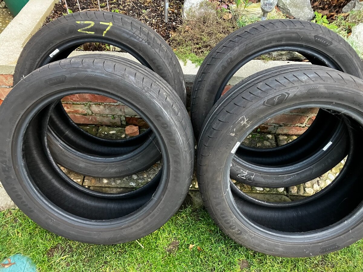 Goodyear Eagle F1 Asymmetric 5 245/45R18 100Y