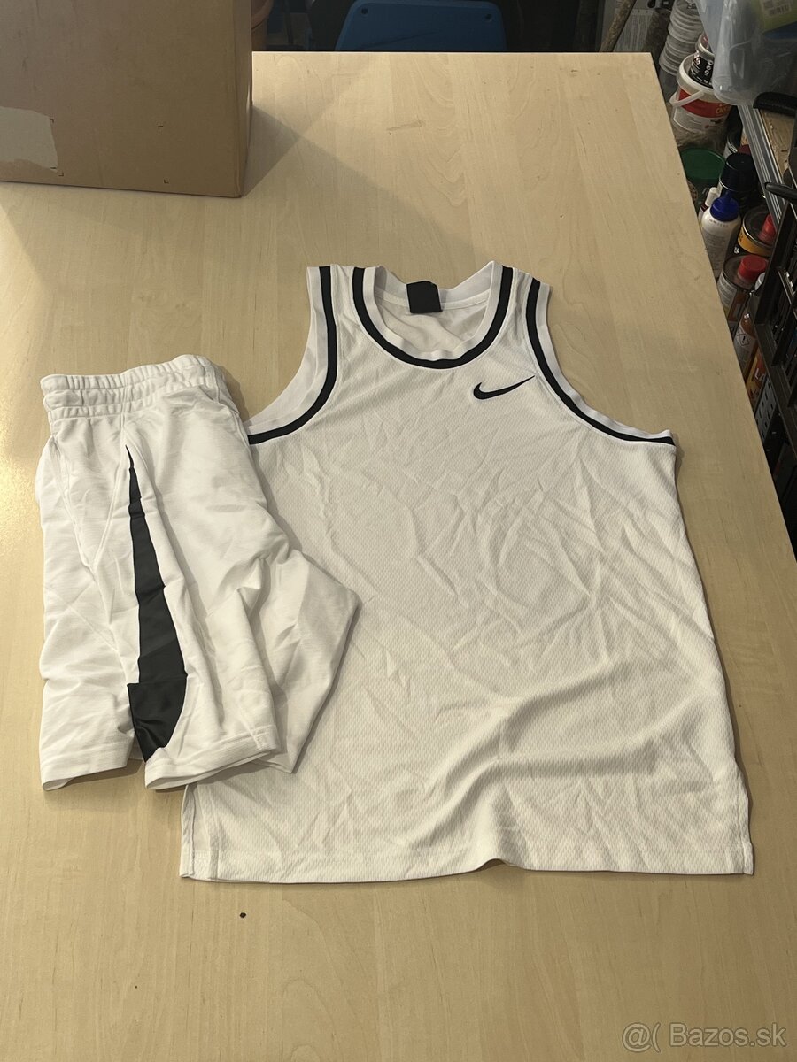 Nike basketbalový dres