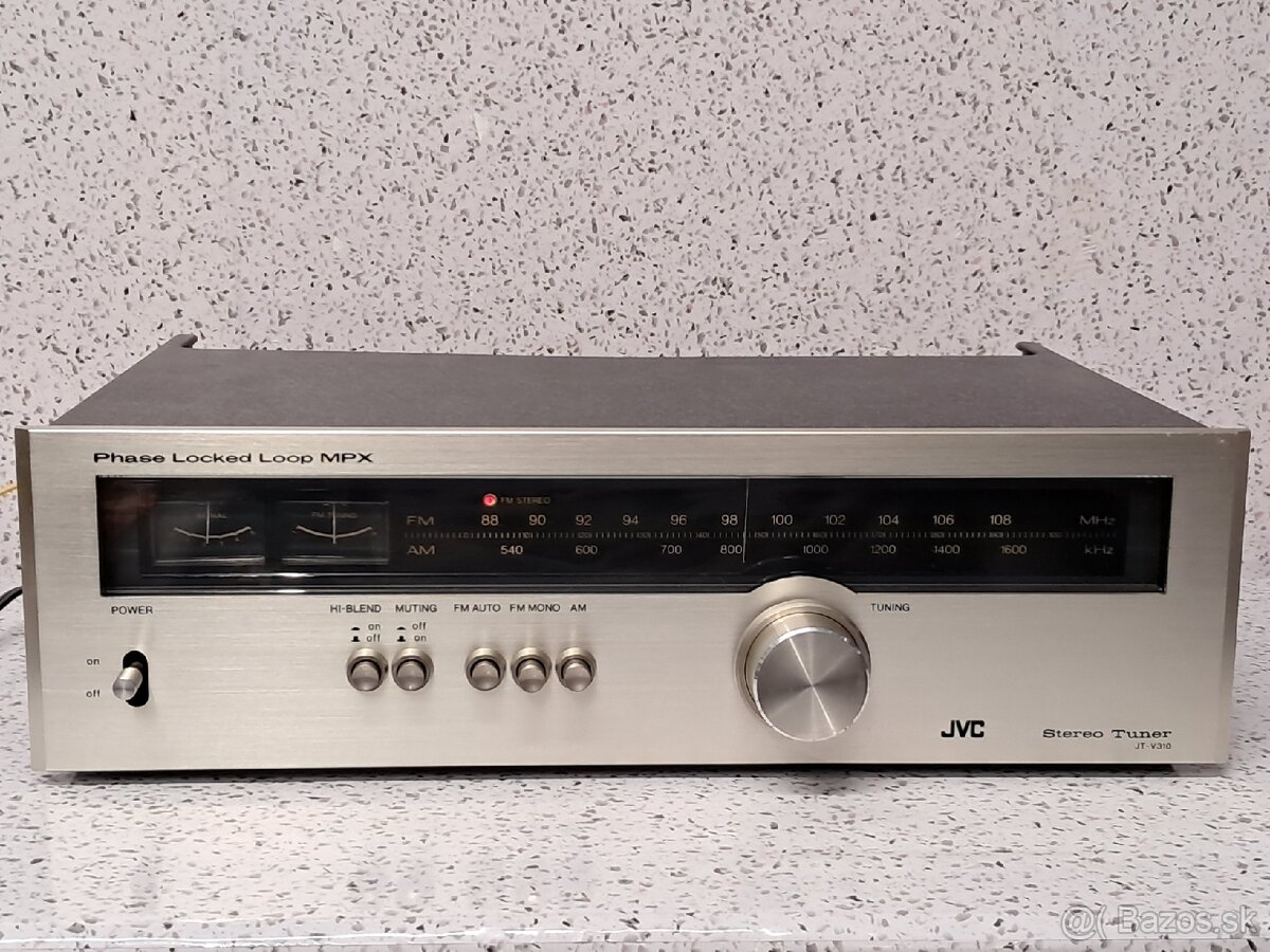 ☆ JAPAN STEREO TUNER / JVC JT-V310