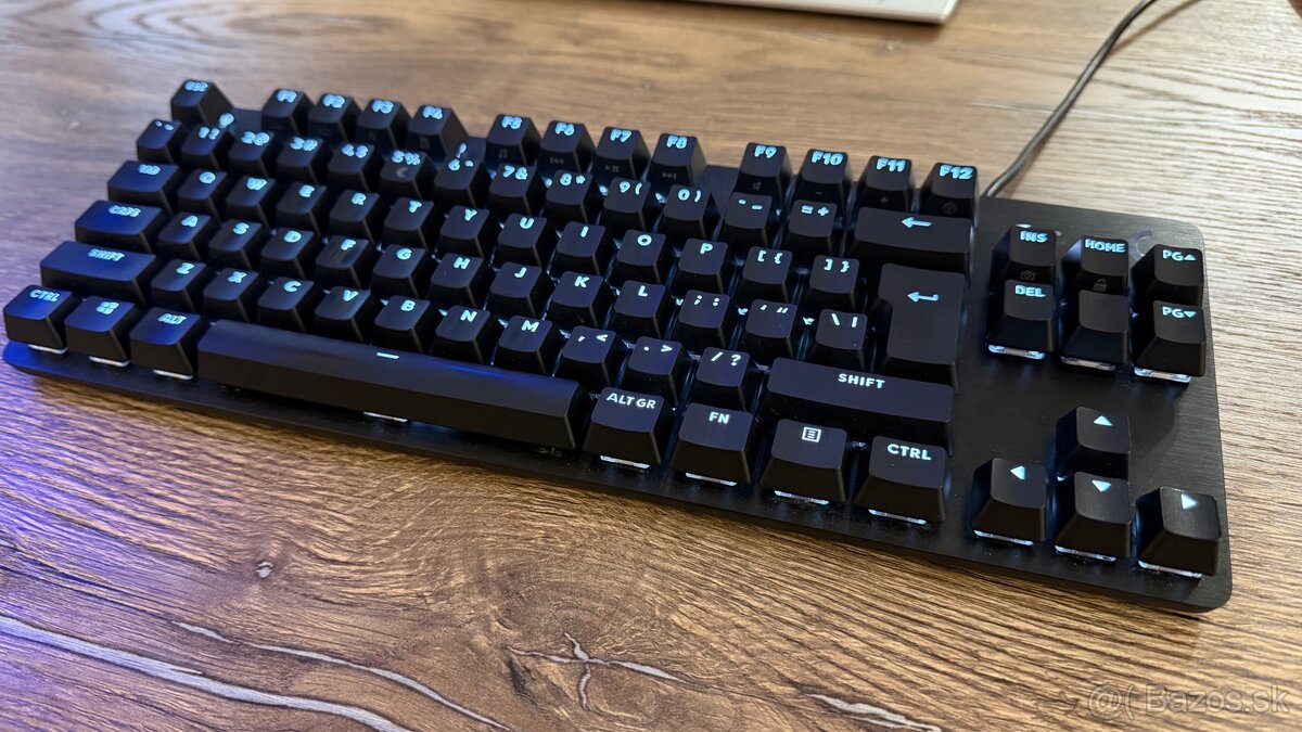 Logitech G413