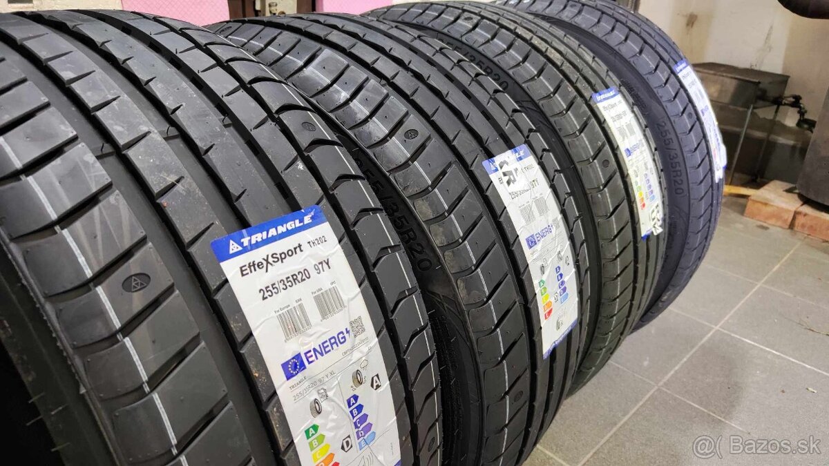 Nové Športové Pneu 255/35 R20 EffeXsport