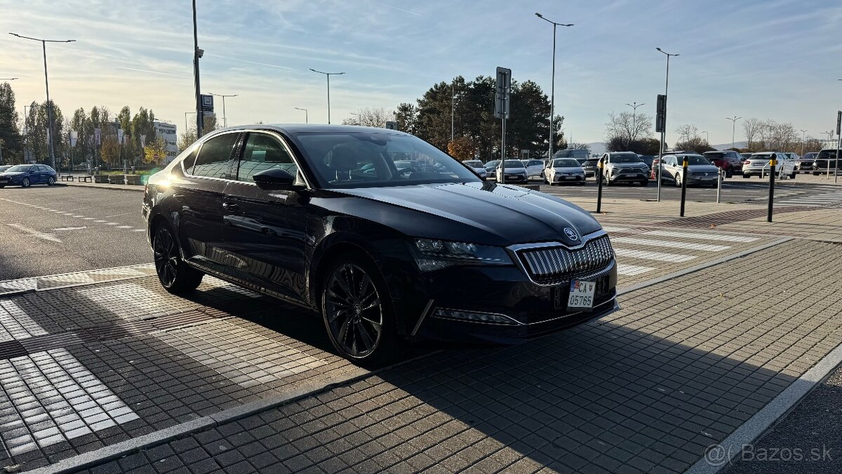 Skoda Superb 1.4 Business A/T Hybrid