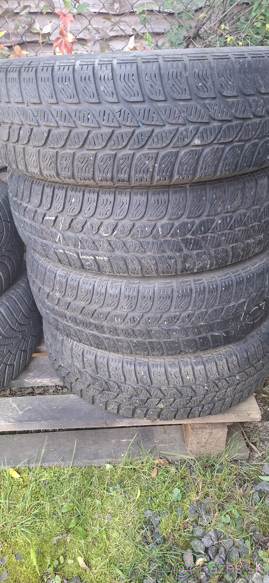 Pneumatiky 165/60 R15 Pirelli Zimne