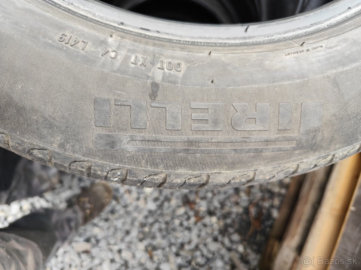 Predám pneumatiky Pirelli 225/60r17