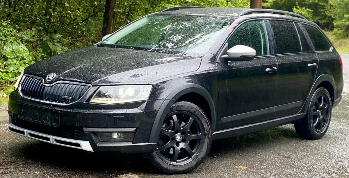 Škoda Octavia SCOUT 2.0 TDI CR DSG 4X4 135KW COMBI XENON