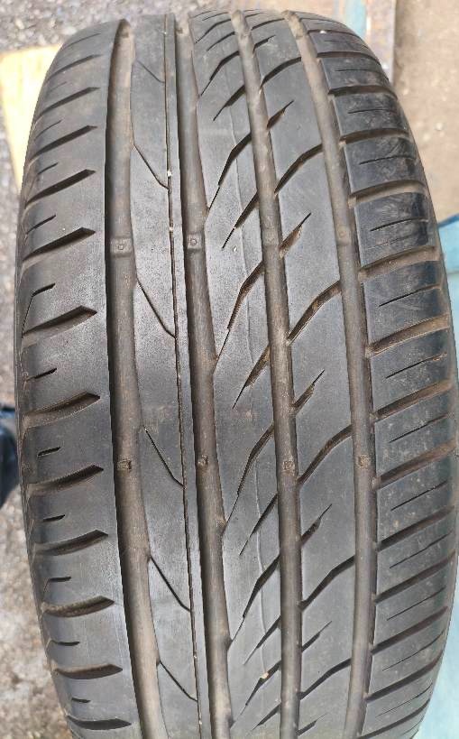 Letné pneumatiky 225/45/R18