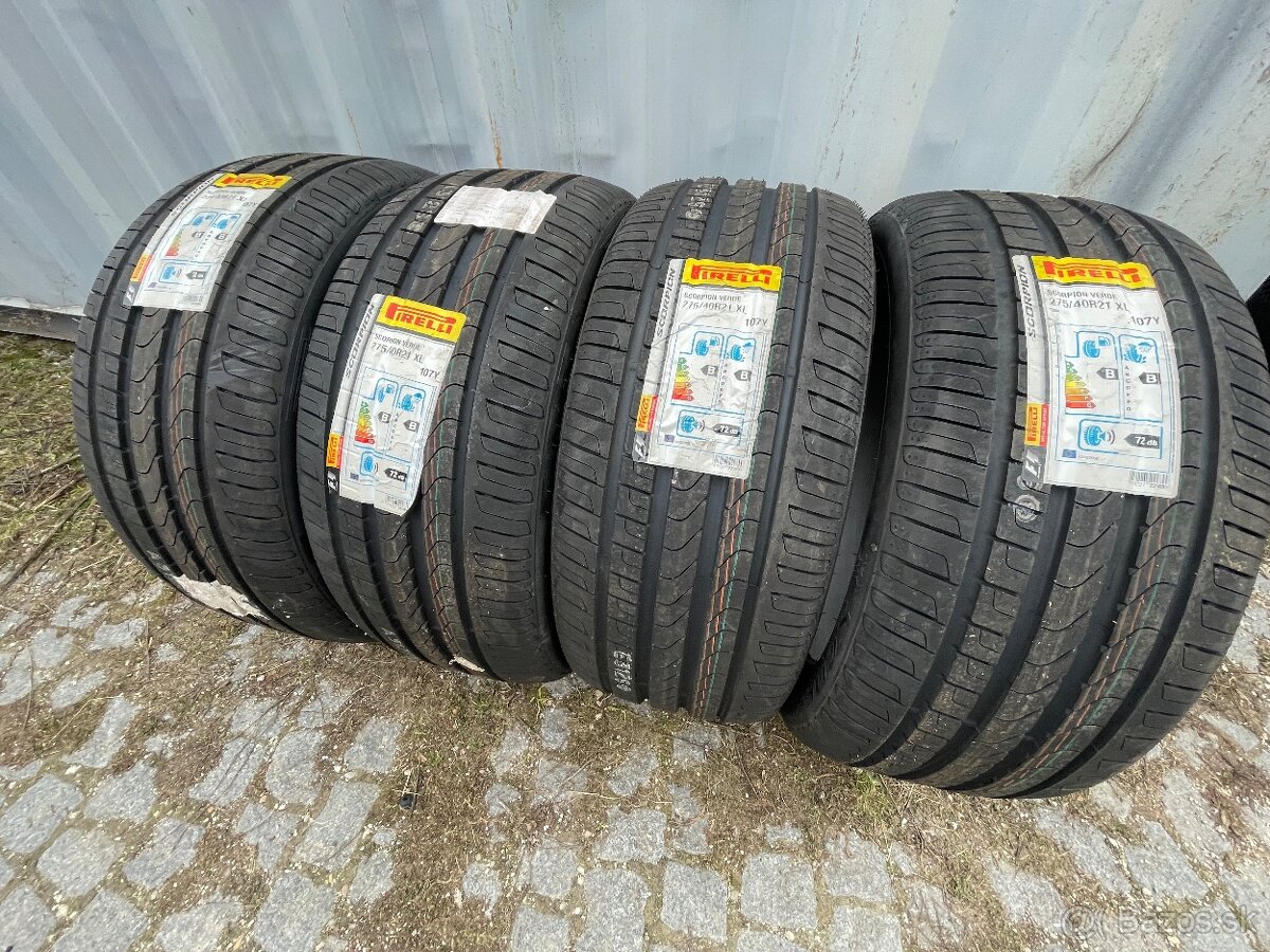 Pirelli 275/40R21 - Nove - letna sada