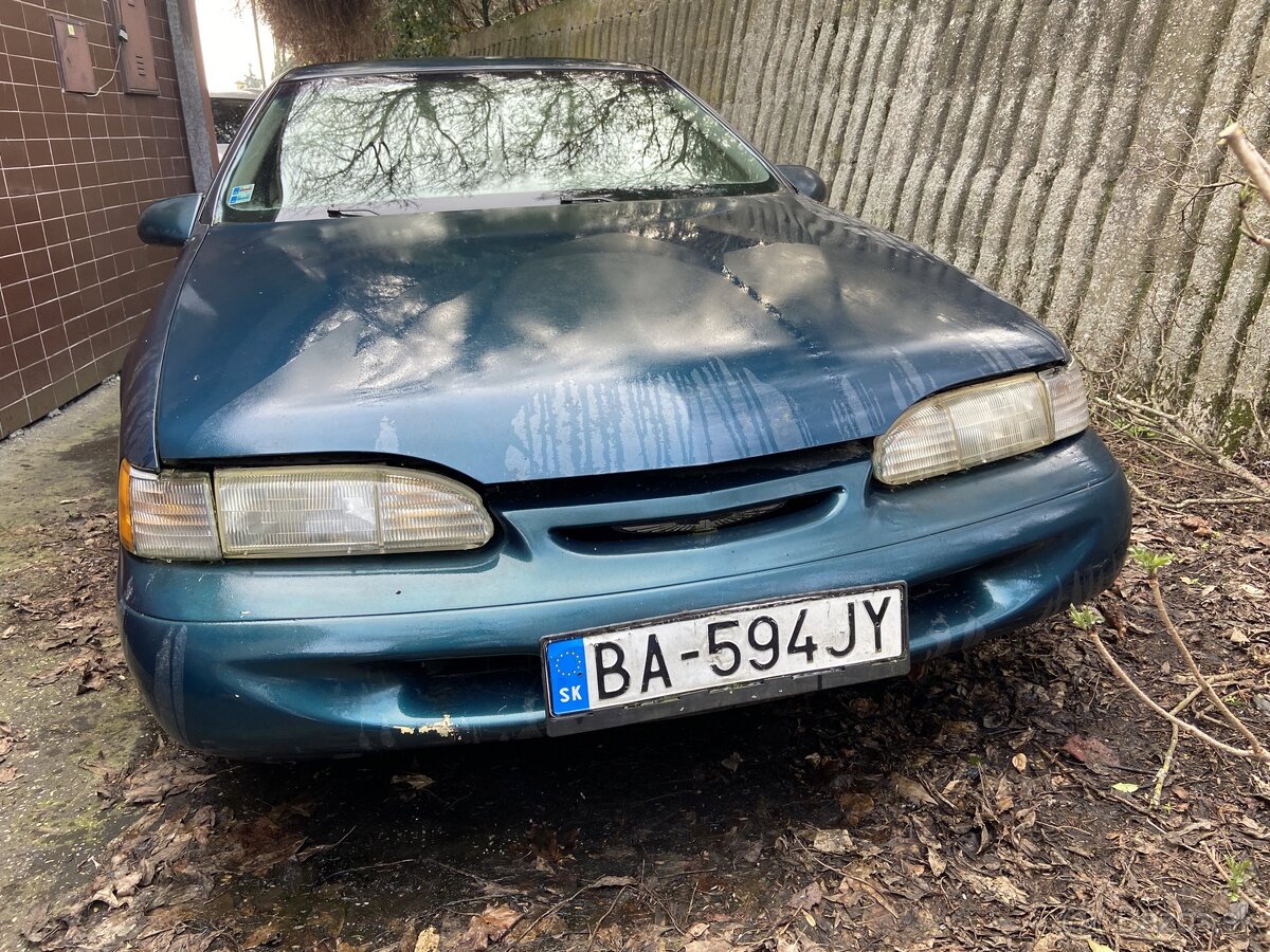 Predám Ford Thunderbird LX 4.6 V8