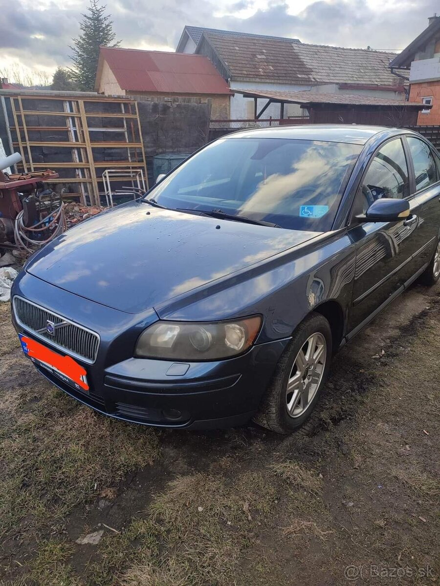 Volvo S40