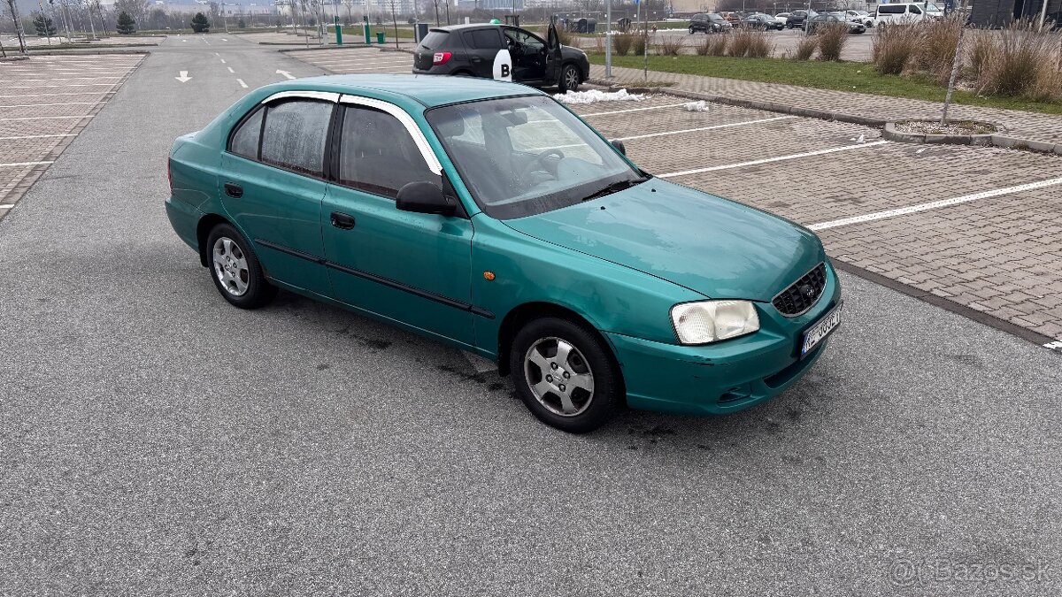 Hyundai accent 1.3