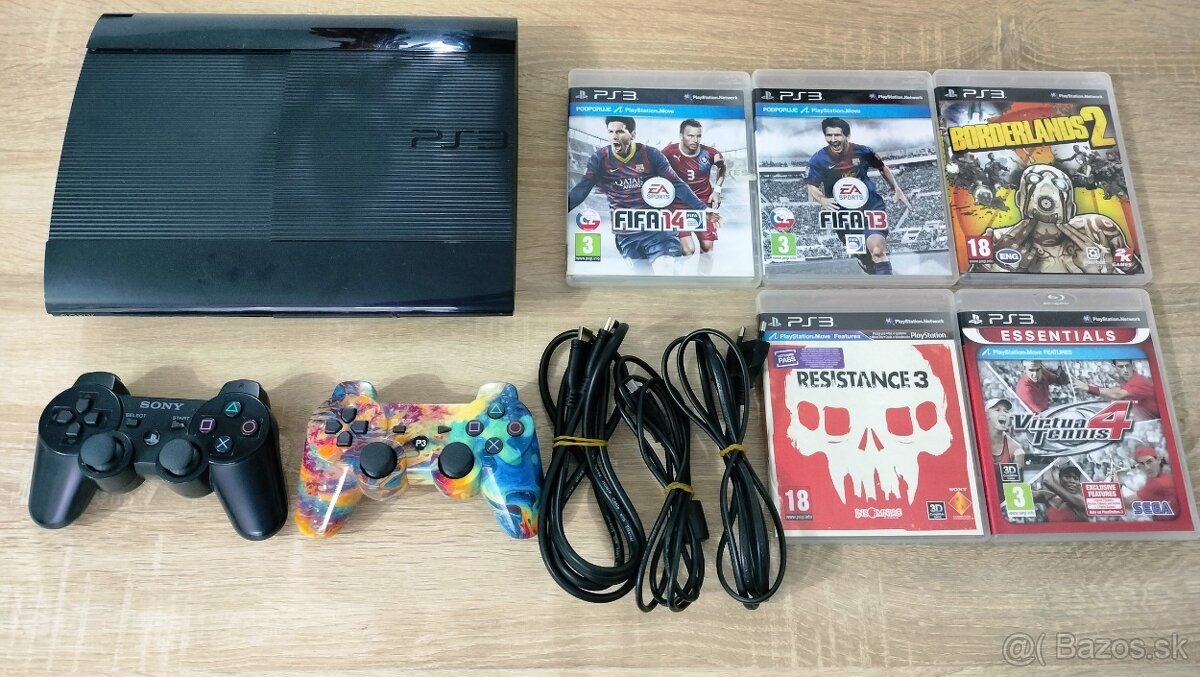 PS3 SuperSlim 500GB + 5 originálnych hier