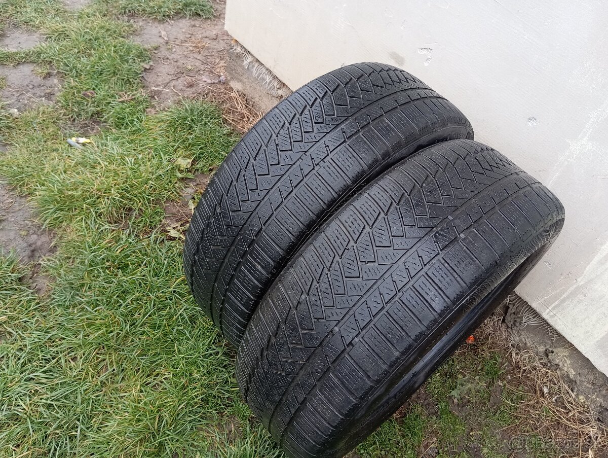 Predám zimné pneumatiky 2ks 215/55r17