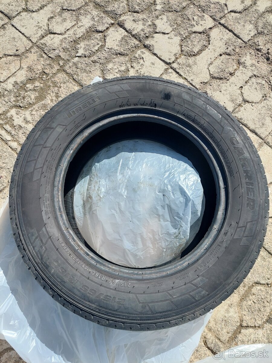 Letné pneumatiky Pirelli Carrier 215/65 R16C