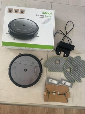 Robotický smart vysávač iRobot Roomba Combo