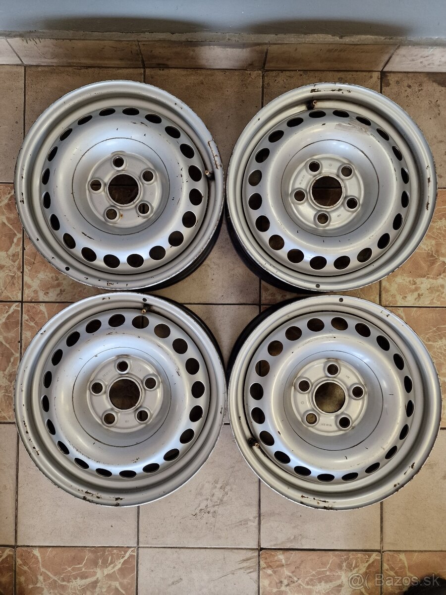 Plechové disky na VW Transporter 5x120 R16