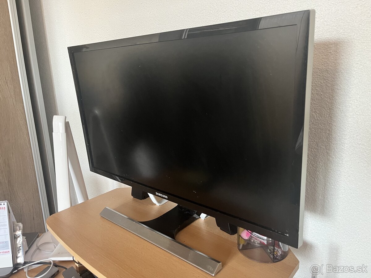 Monitor Samsung U28E590D, 4K, uhlopriečka 28