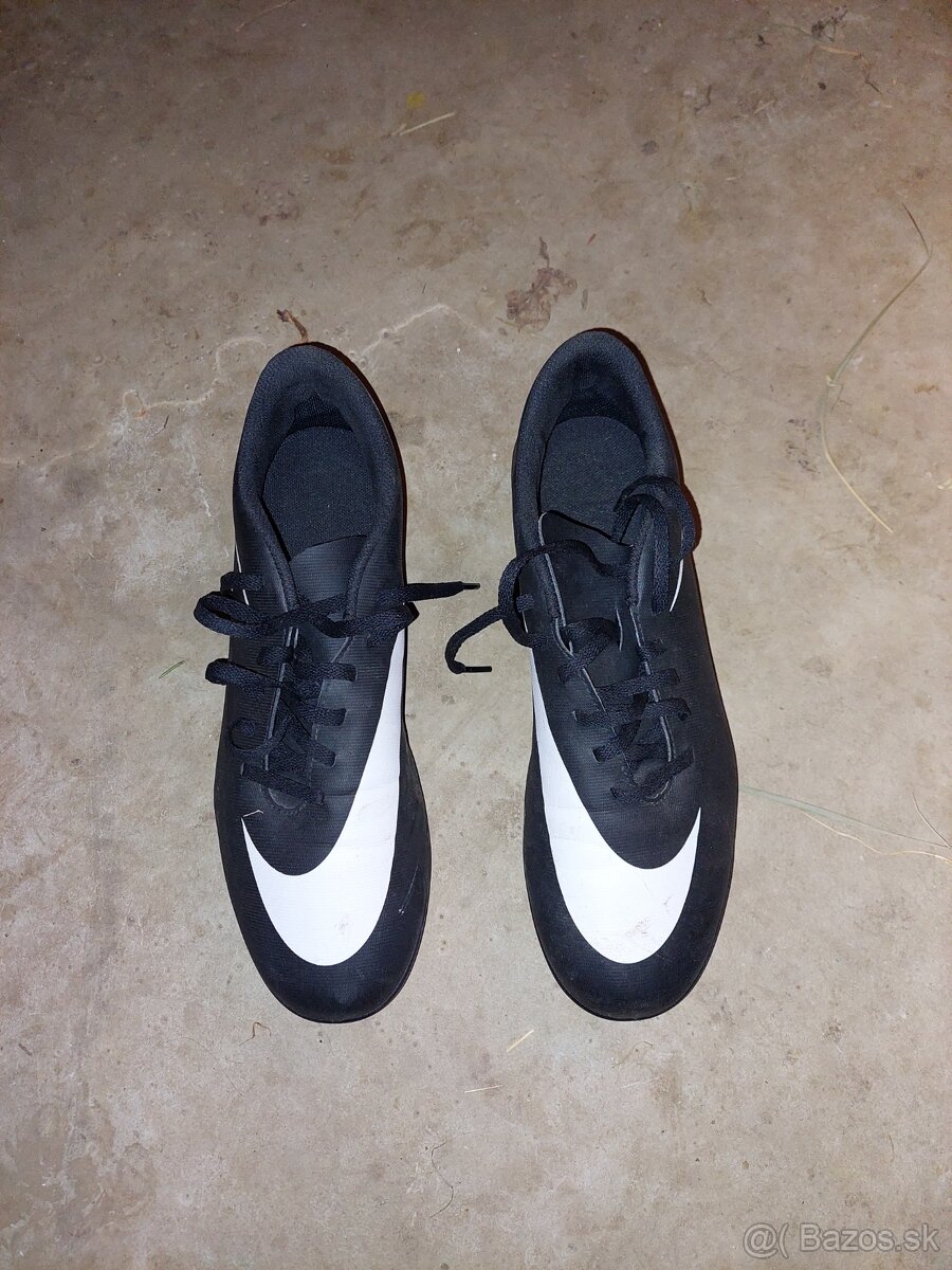 Kopacky nike 44