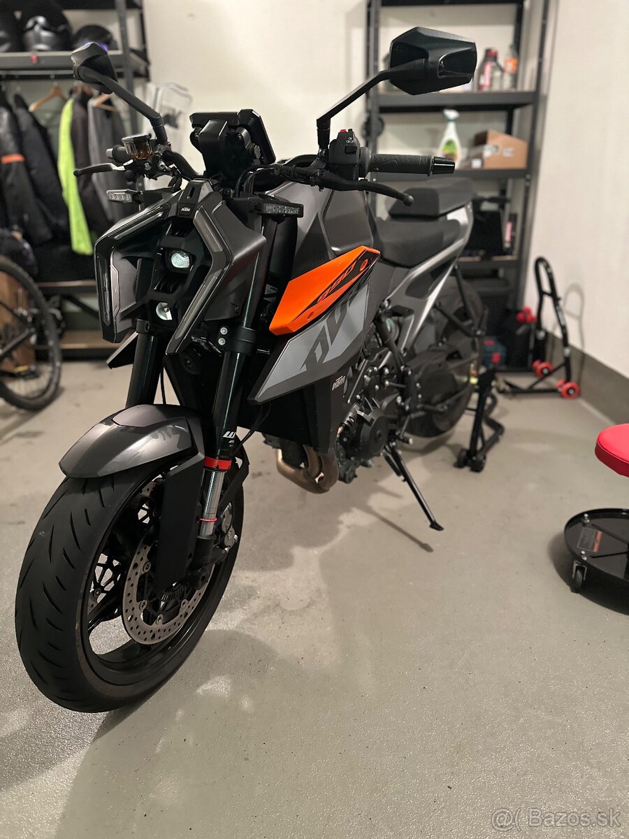 KTM 990 Duke 2024