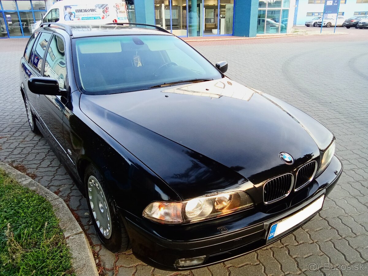 BMW E39, - 520i 110KW Benzín, (COMBI), ELEGANCE,