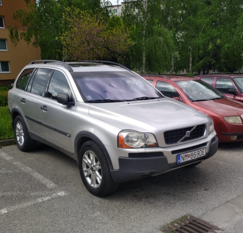 Predám Volvo CX90