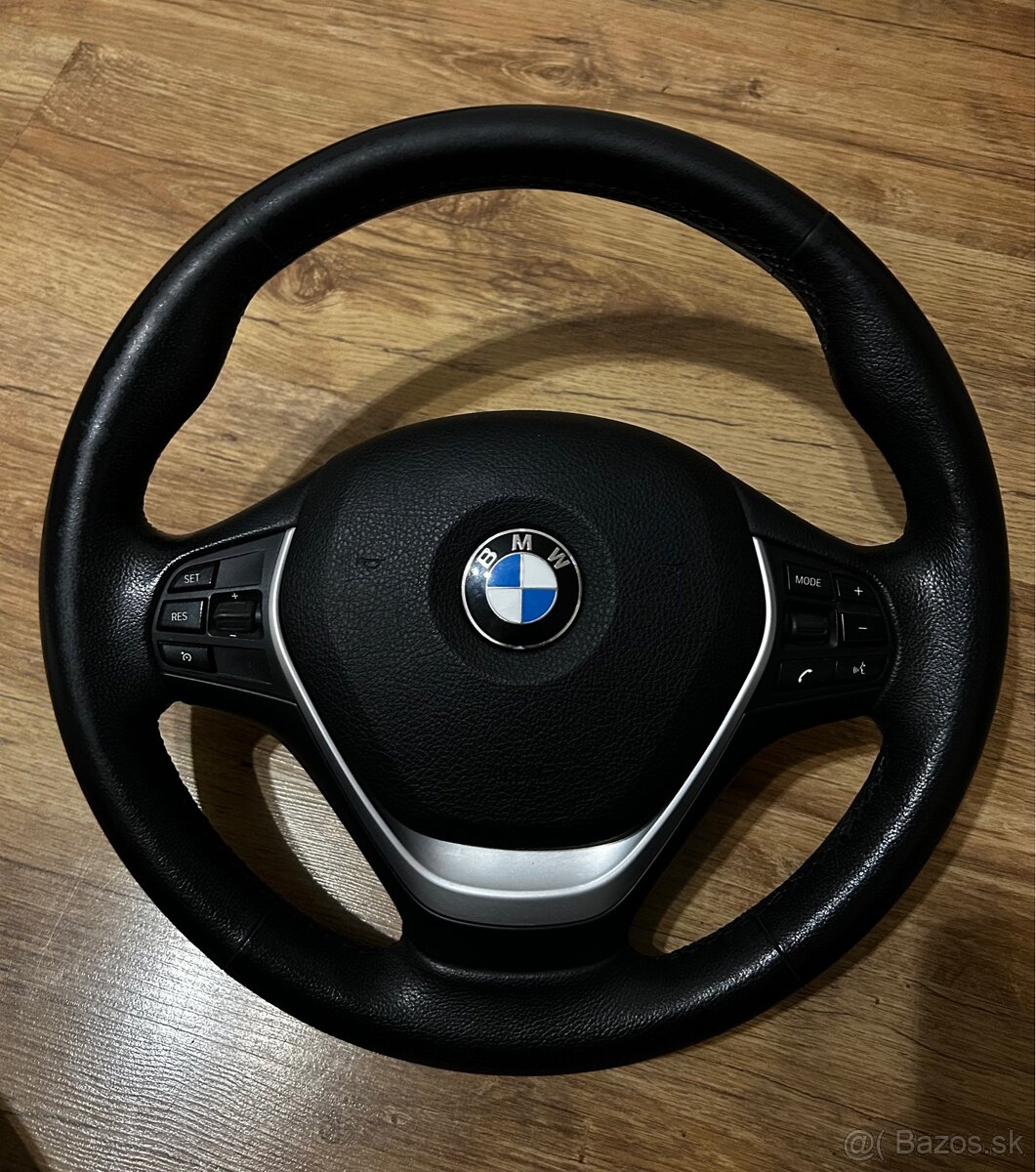 Volant bmw f30