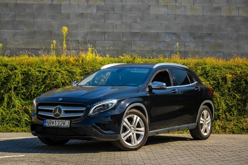 Mercedes-Benz GLA 200D