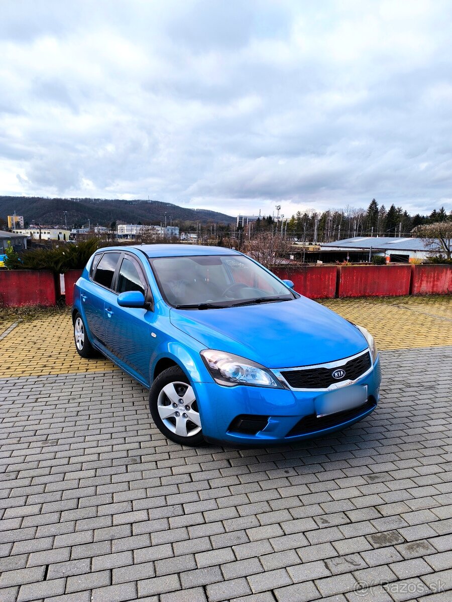 Kia Ceed 1.4 77kw (105ps), benzín, kúpené na SK