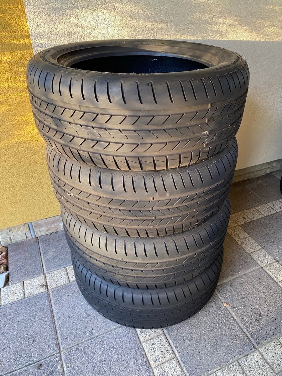 Good Year Efficient Grip 245/50R 18