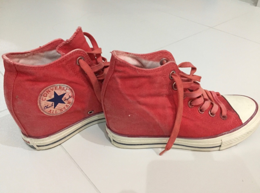 Converse topanky na platforme