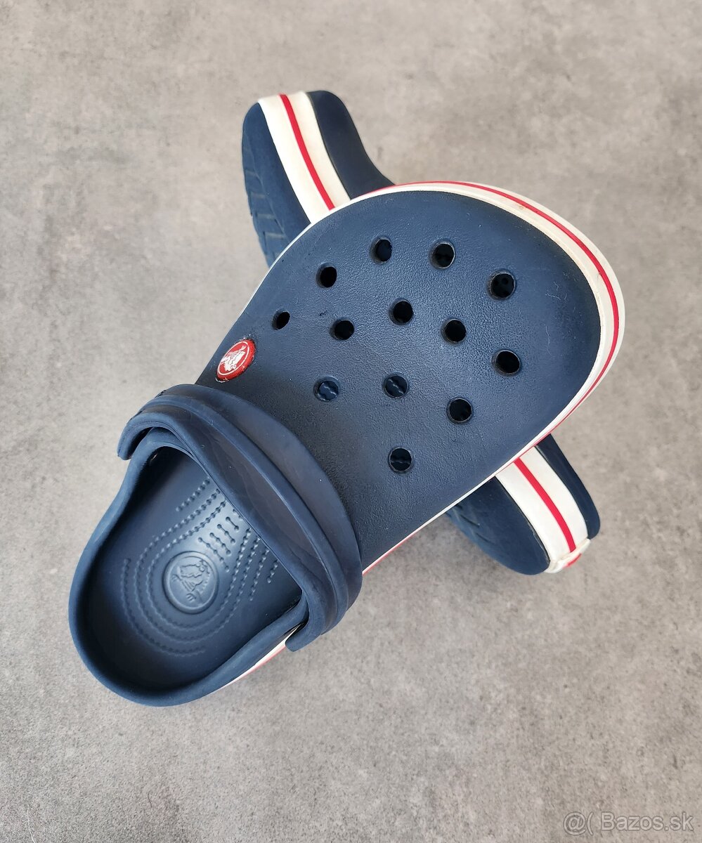 Šľapky Crocs J3