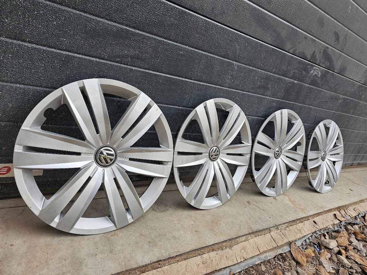 Puklice Volkswagen 16"