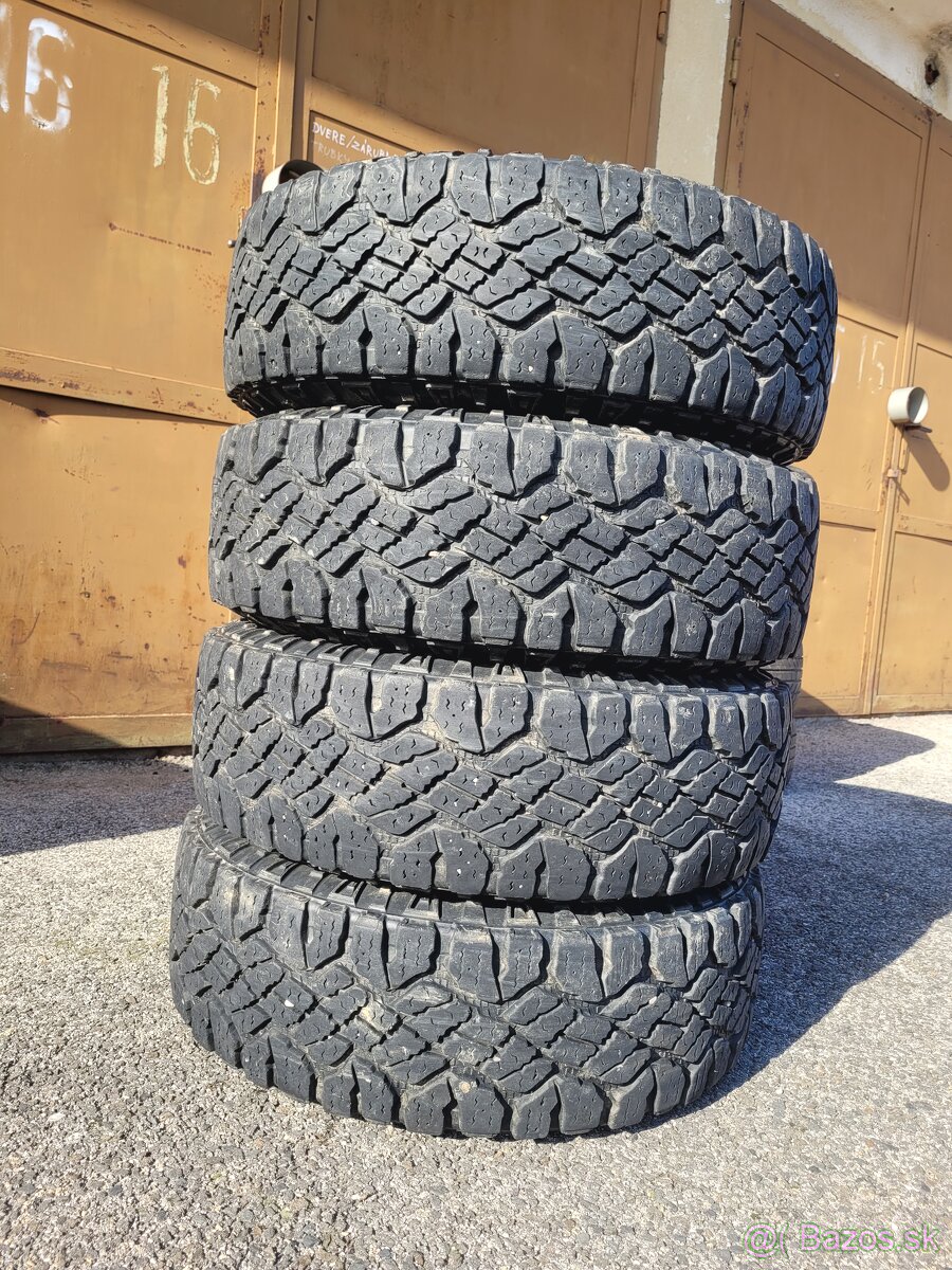 245/75 R16 Goodyear