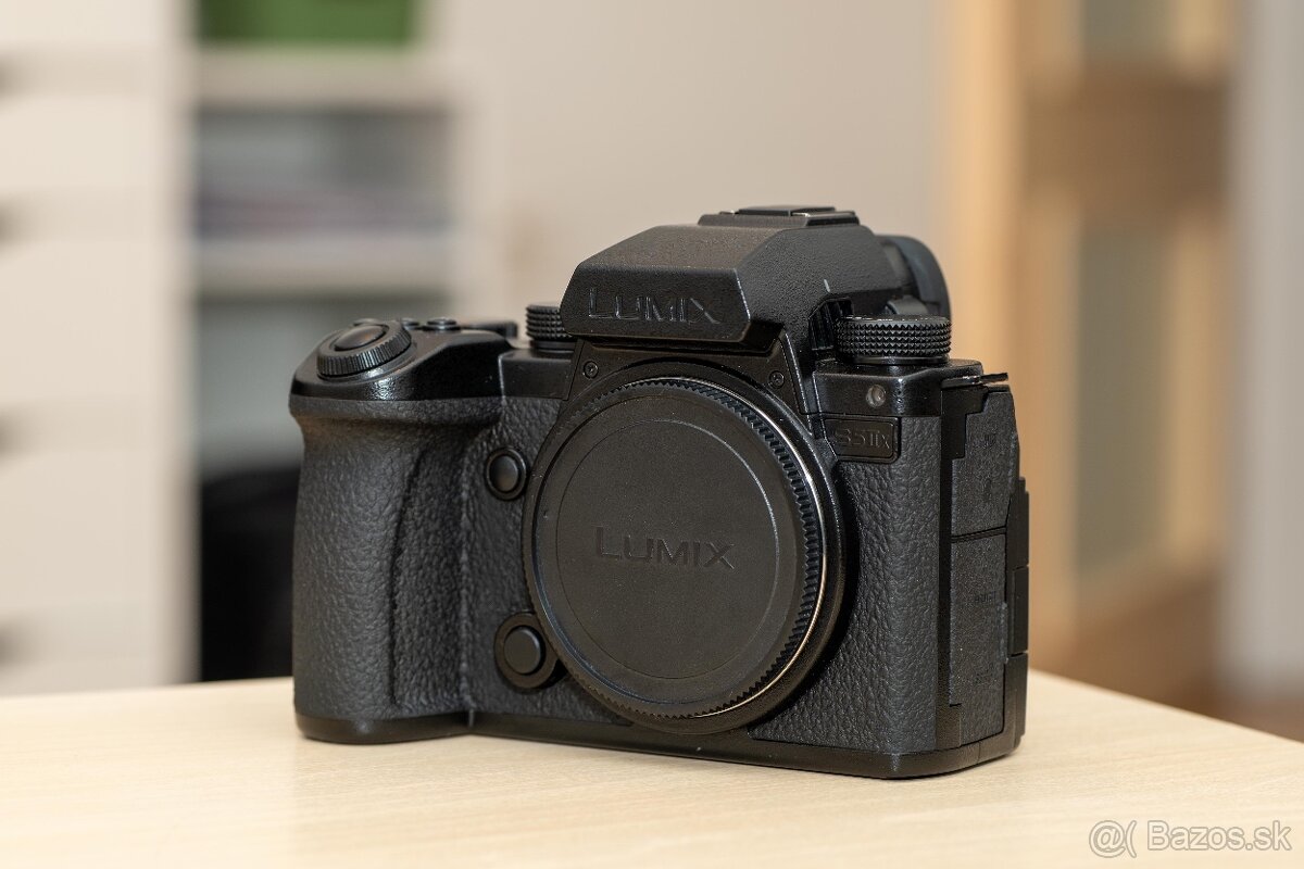 Panasonic Lumix S5IIX