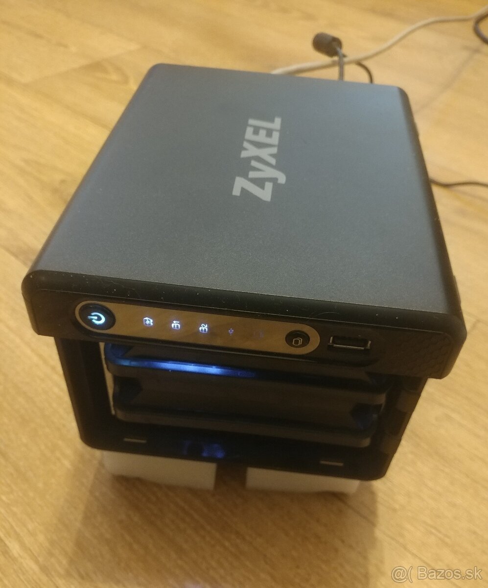 ZYXEL NAS 326