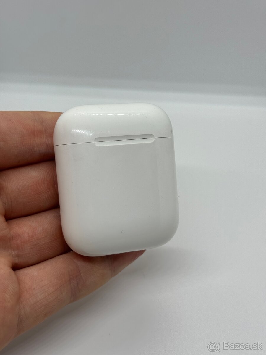 Apple AirPods 2019 Case ( nabíjacie púzdro )