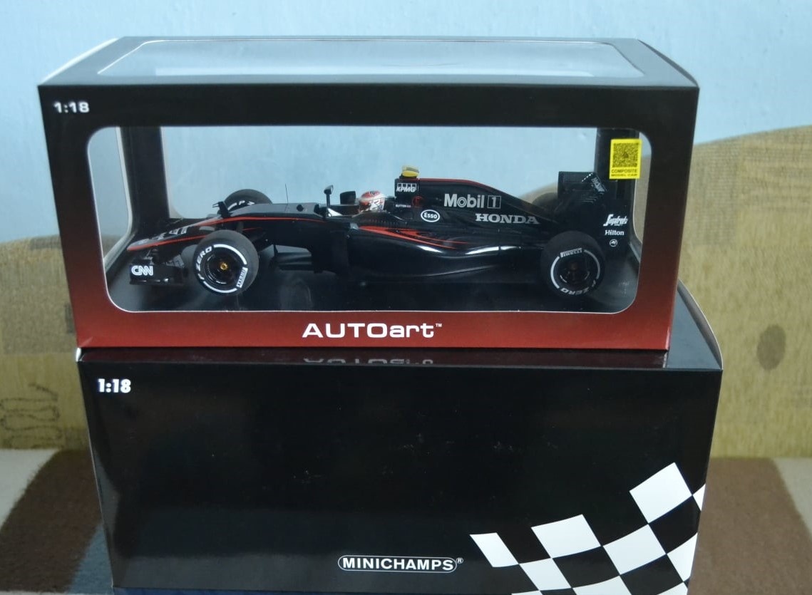 1:18 F1 Autoart ,Tyrrel Minichamps