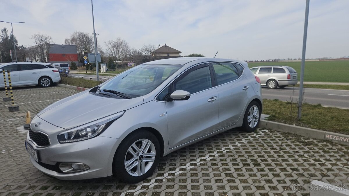 KIA CEED 1.6 CRDi, 94kW, 250.000km, r.v. 2014