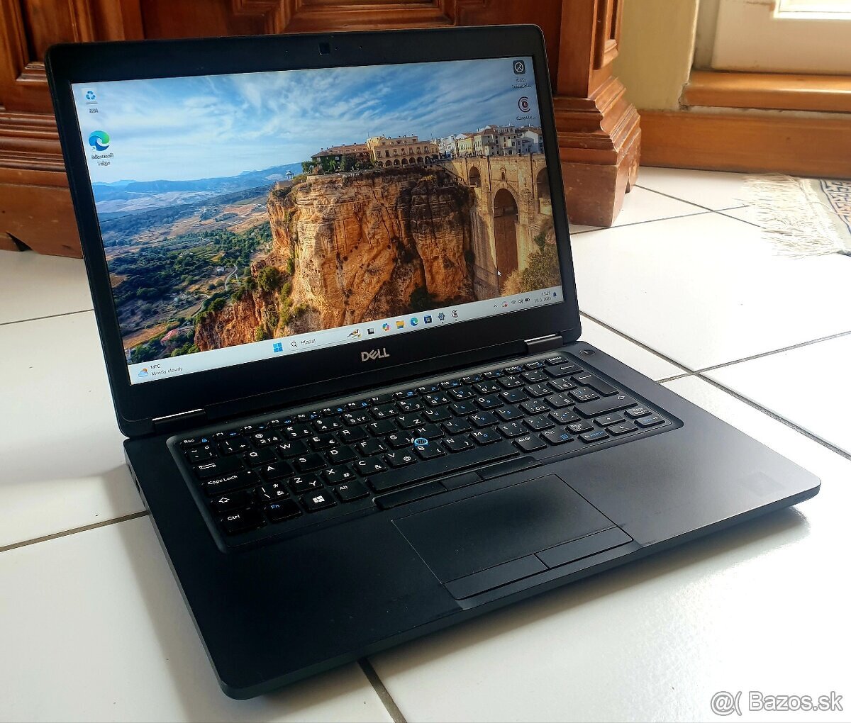 Dell Latitude 5495  2GB grafická karta + silna baterka