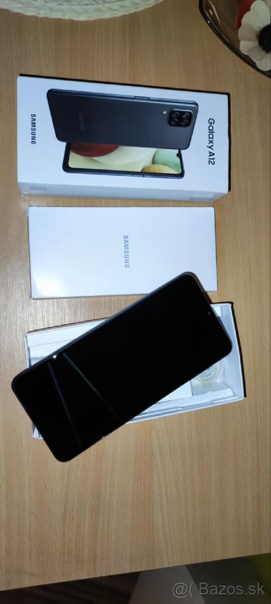 SAMSUNG GALAXY A12