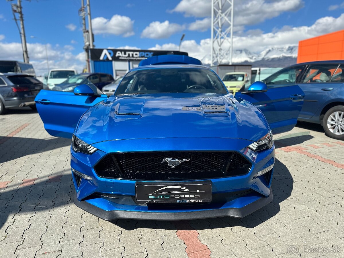 FORD MUSTANG GT