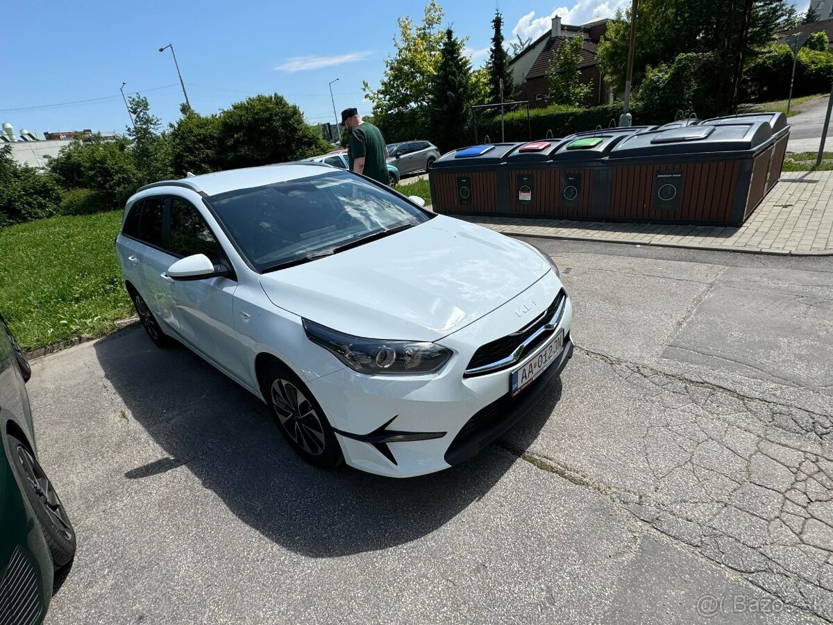 Autopožičovňa prenájom auta odvoz na letisko