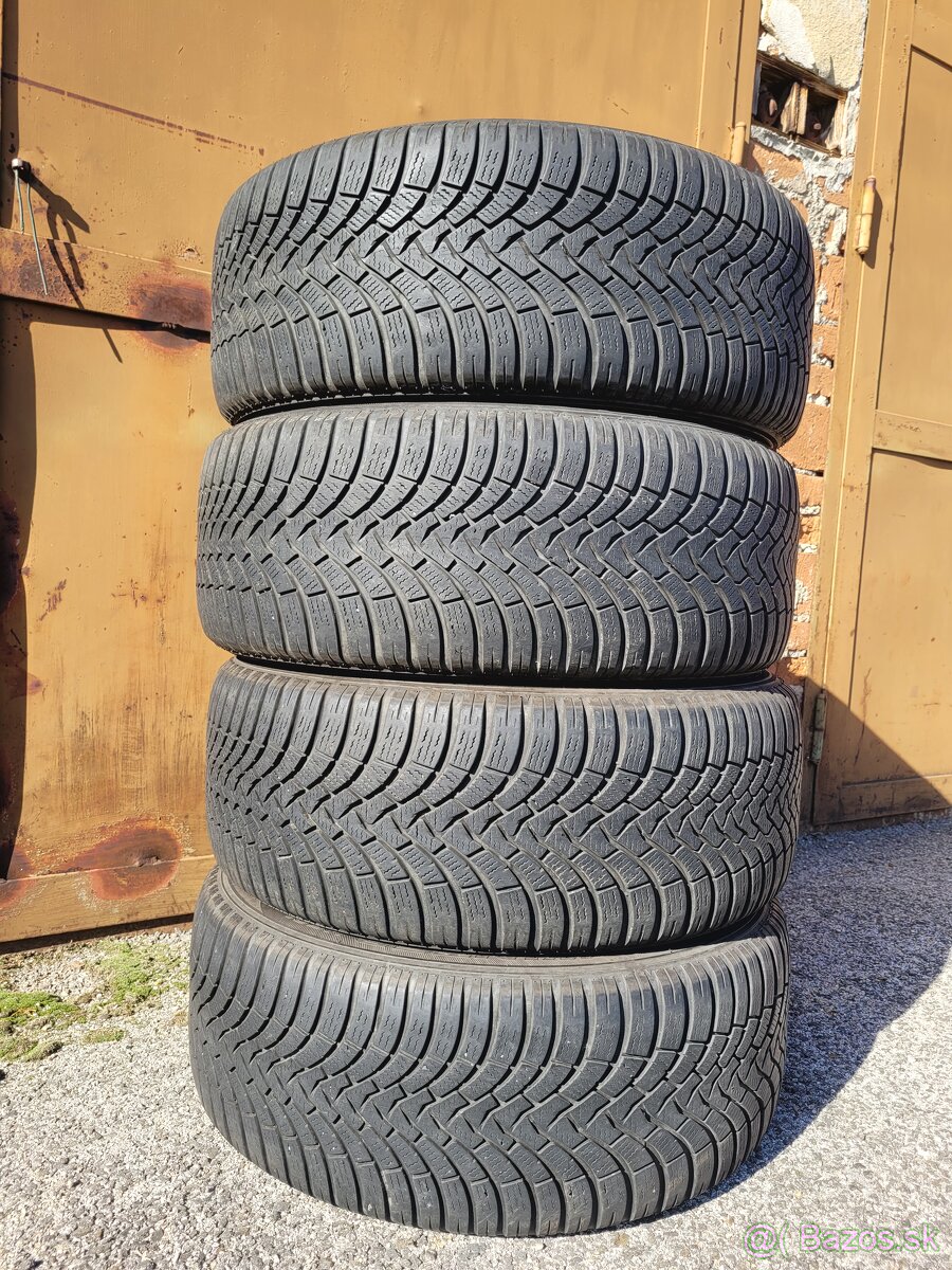 235/55R17 FALKEN zimné