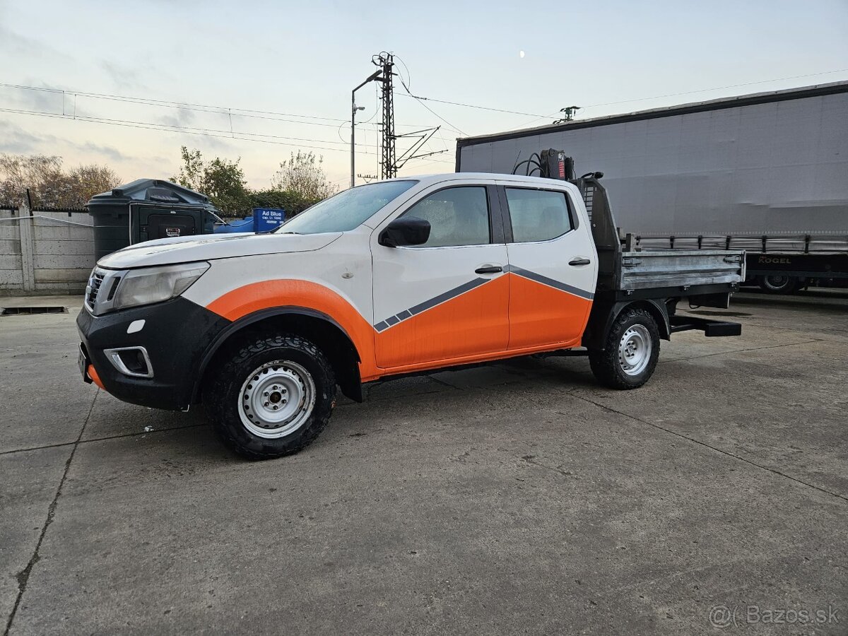 Nissan Navara Hydraulicka ruka HIAB MOTOR DEFEKT 4x4