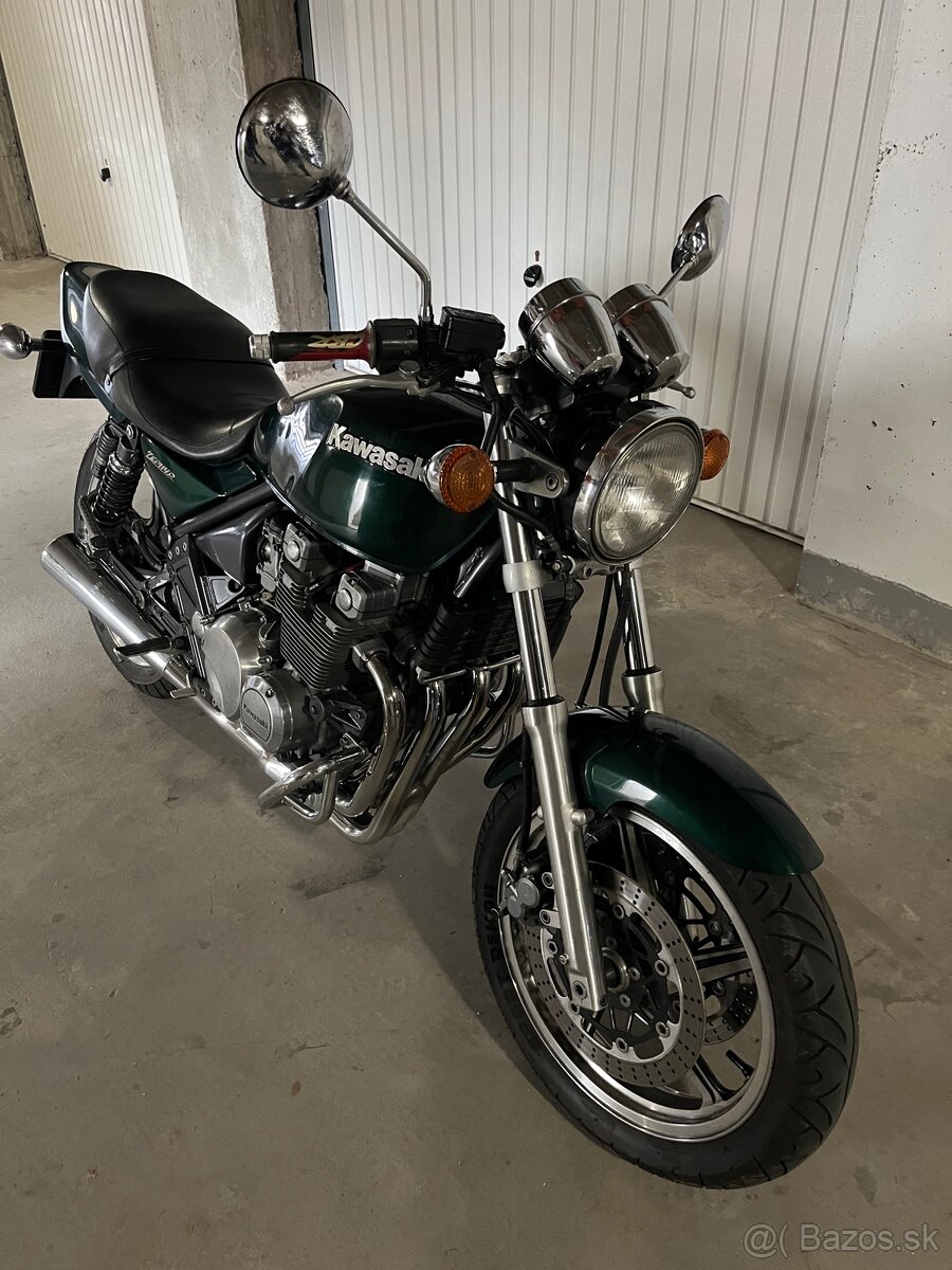 Kawasaki zephyr 550