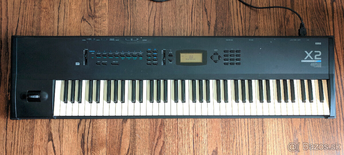 Predám vintage Korg X2