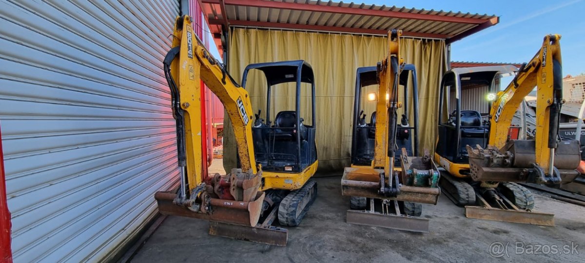 Prodám minibagr JCB 8014 CTS model 2015